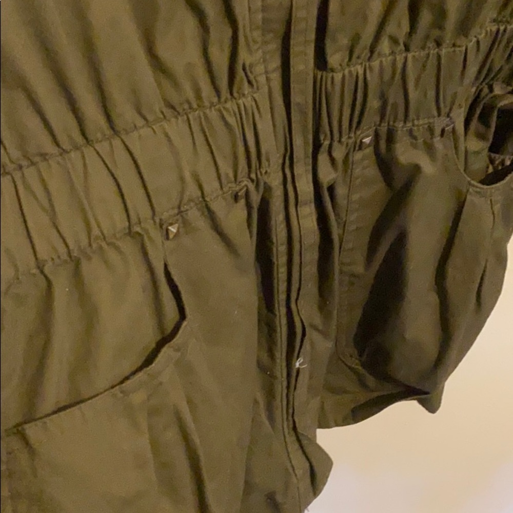 Lightweight Jacket - Picture 3 of 3